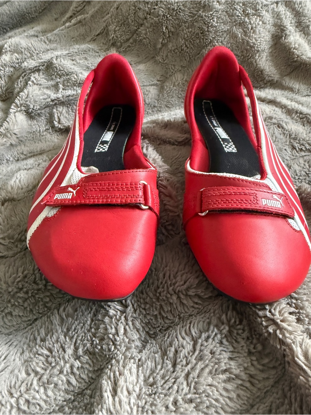 Puma Women's Ferrari Speedcat Slip-On Sport Flats